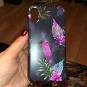 Brand New Loopy Case